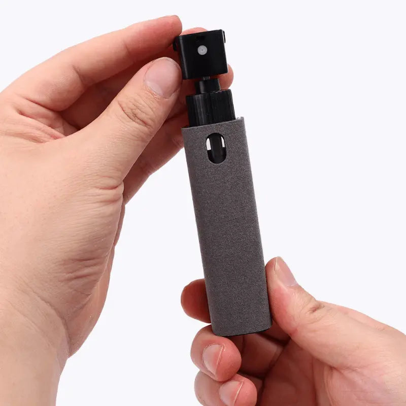 2-in-1 Microfiber Screen Cleaner and Cloth Set - Portable Spray and Wipe Kit for Phones, Tablets, and Computers - No Electronic Components, Battery-Free Cleaning Tool