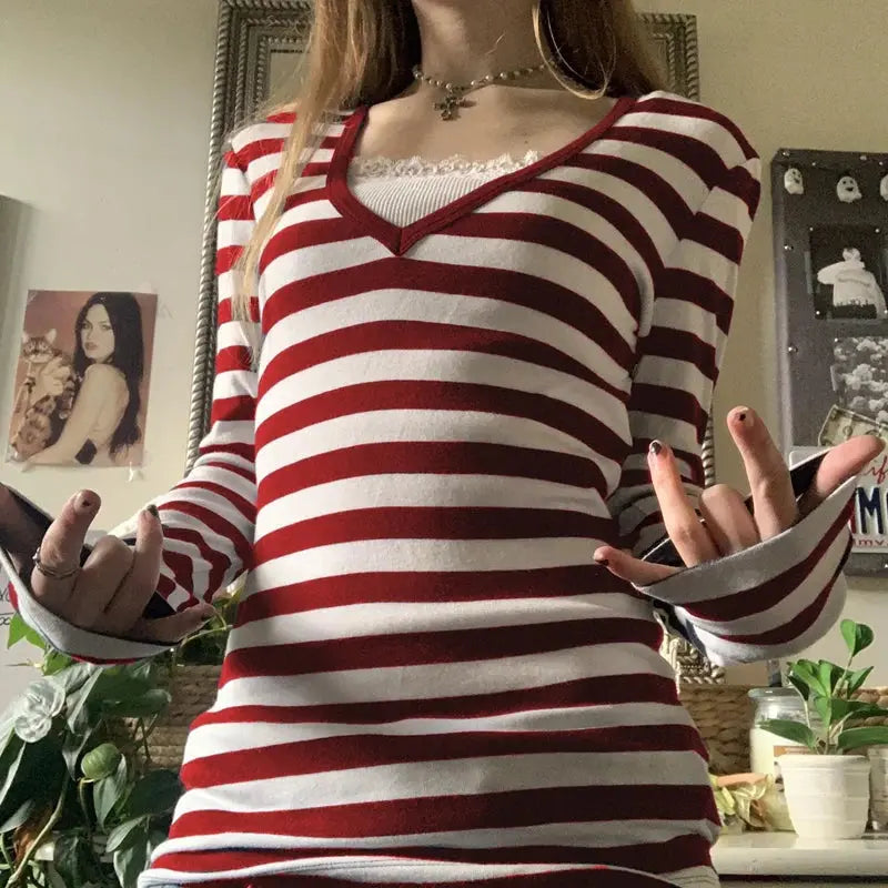 Cottage Cyber Grunge Sweats Tops Autumn Clothes E-girl Emo Mall Goth T-shirt Y2k Aesthetic Long Sleeve Round Neck Pullovers Tees Shoporiz